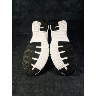 diadora shopee