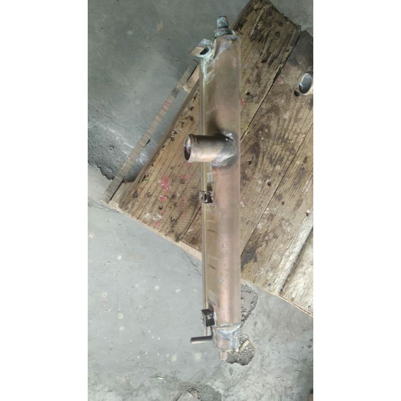 Upper tank radiator Lova