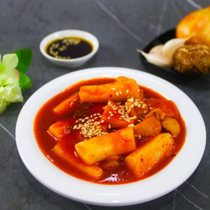

⭐ COD ⭐ Tteokbokki With Fishcake Small Size - Spicy Level 5, small