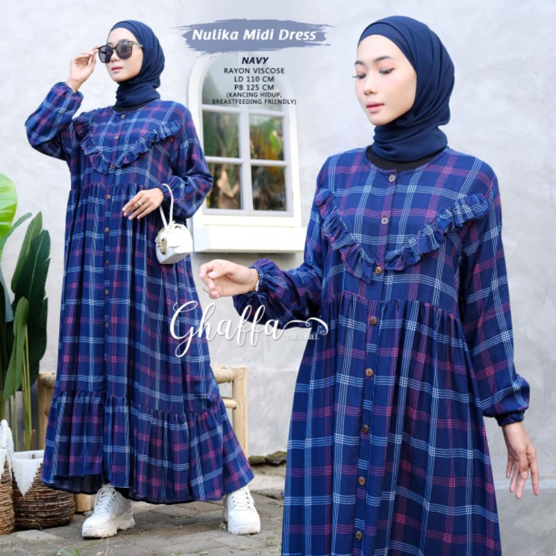 Nulika Midi Dress by Ghaffa