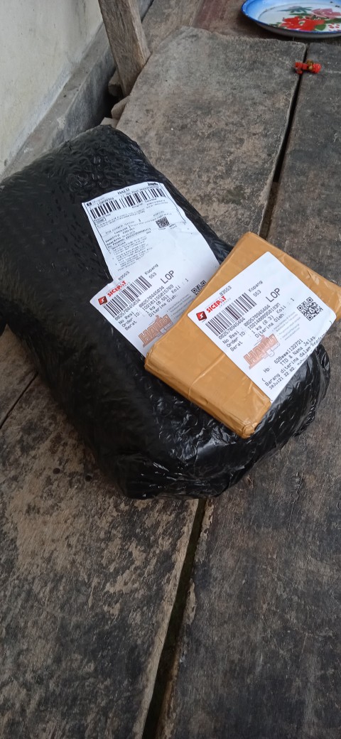 Yumi , Kotak Makan 4 Sekat , Kotak Makan Anak Murah, Kotak Makan Sekat  Souvenir Ulang Tahun