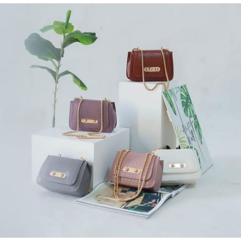 CROCI NIRMALA (Tas Slingbag Tali Rantai)