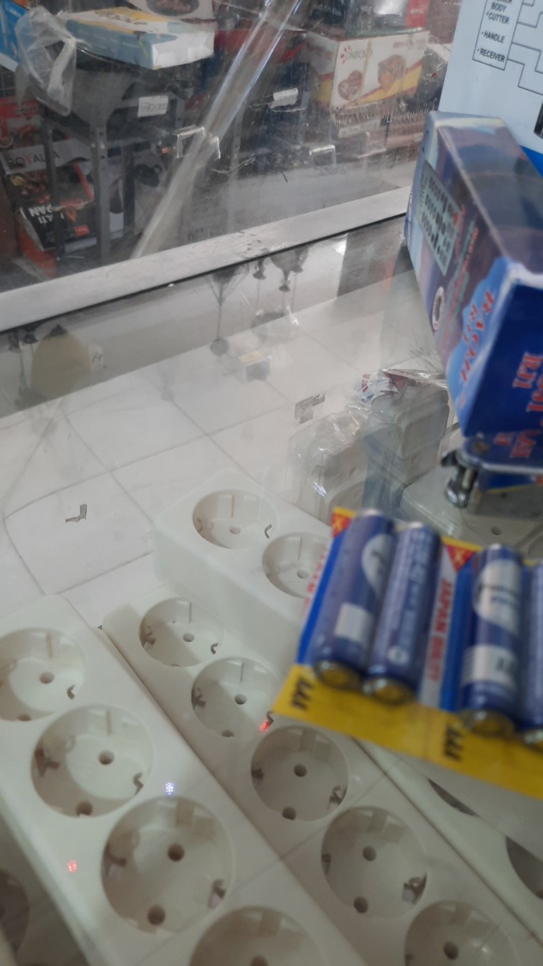 Handle Pintu Rumah / Tarikan Pintu Rumah / Gagang Pintu Rumah Baut Tembus