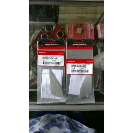 Handle RR Cover Garnish-Garnish stang-Garnish Batok belakang Honda Blade 110-Blade Lama Original AHM