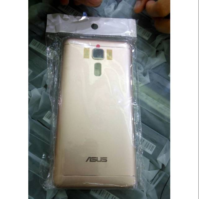 Kaesing backdoor tutup batre ASUS ZENFONE 3 LASER