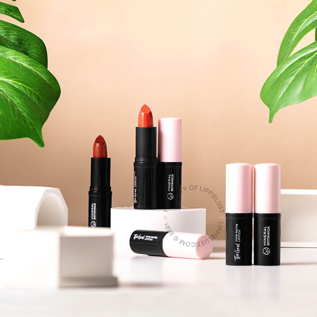 MINERAL BOTANICA The Grail Vivid Matte Lipstick