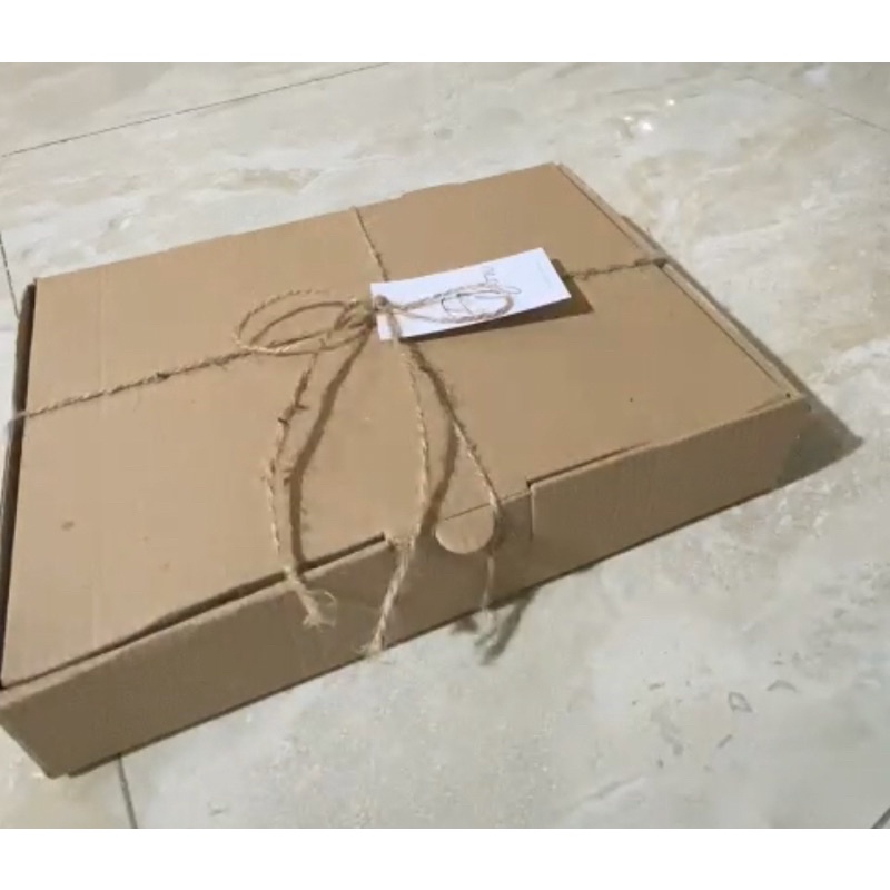 

GIFT BOX (HANYA UNTUK TAMBAHAN JIKA IKUT PO WONDERART)