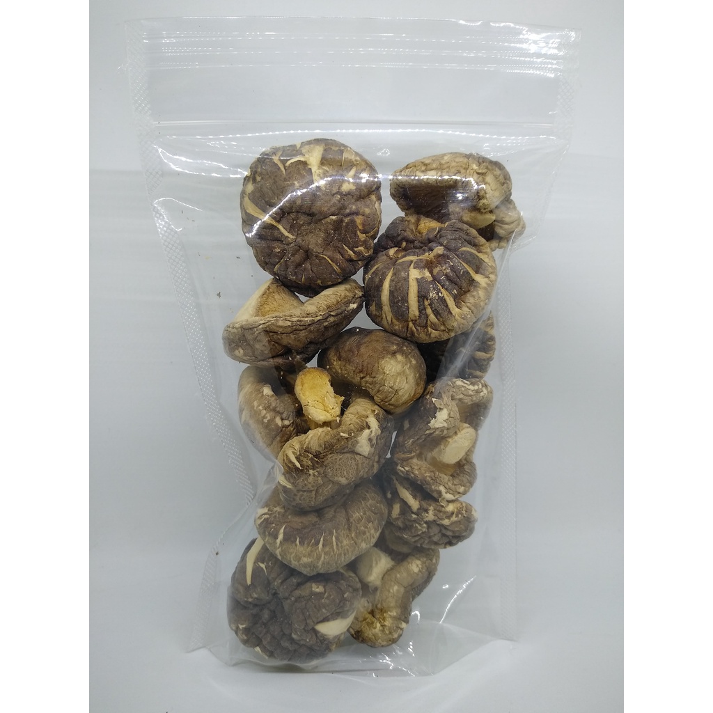 

Jamur Shitake Kering Hioko Siongku 100 gram