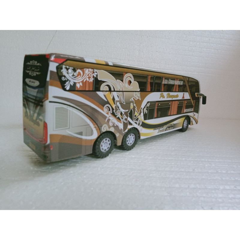 Miniatur Bus Po Haryanto SDD Wayang