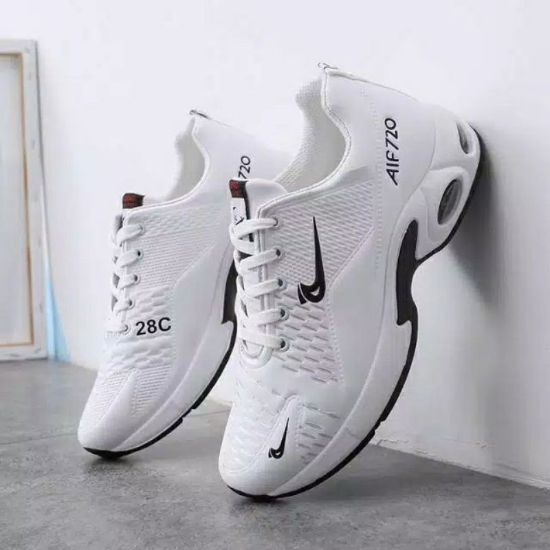 SEPATU SPORT NIKE AIF720 NEW