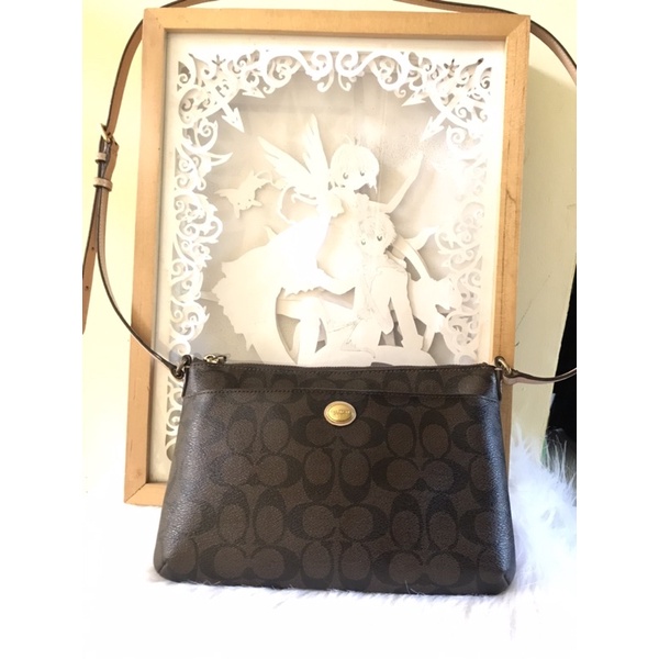 (PRELOVED) Sling Coach