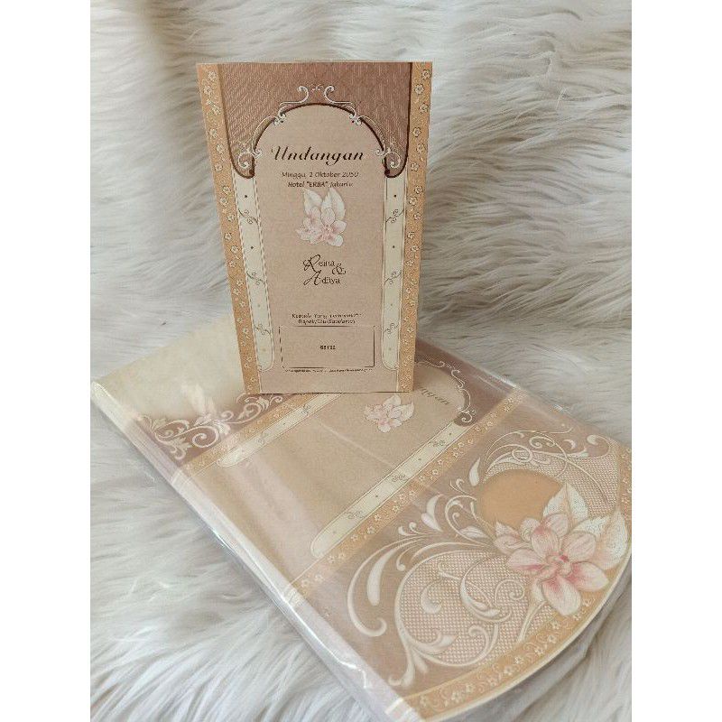 Blangko Undangan Erba Kosong kode 88132