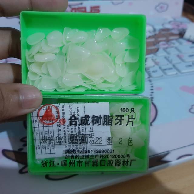 Veneer jaket gigi/gigi sementara /pelapis gigi bahan import