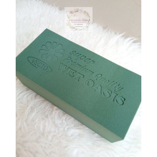 Oasis Floral Foam Basah