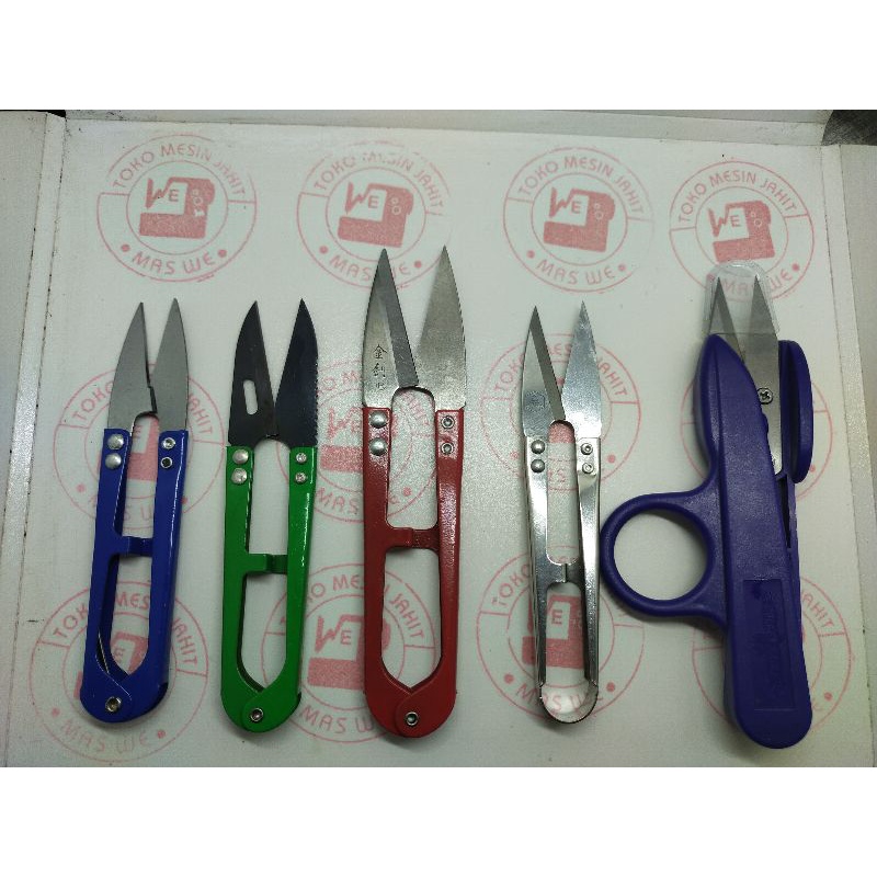

CEKRIS / GUNTING BENANG / GUNTING TRIMMING