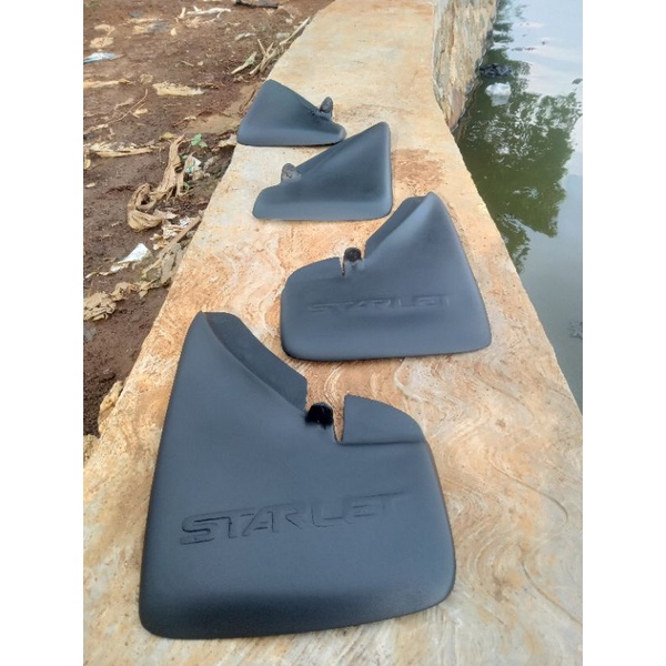 Mudguard Kepet lumpur Karpet lumpur Lentur starlet kotak Ep 70 Ep 71