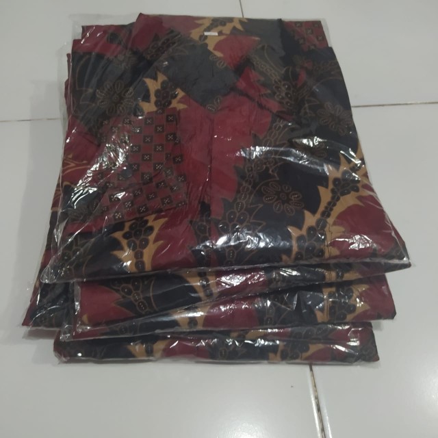 Batik Pria Lengan Panjang Batik Berkah Hrb026 Motif Keratonan Kode 002 Size M L Xl Xxl Reguler