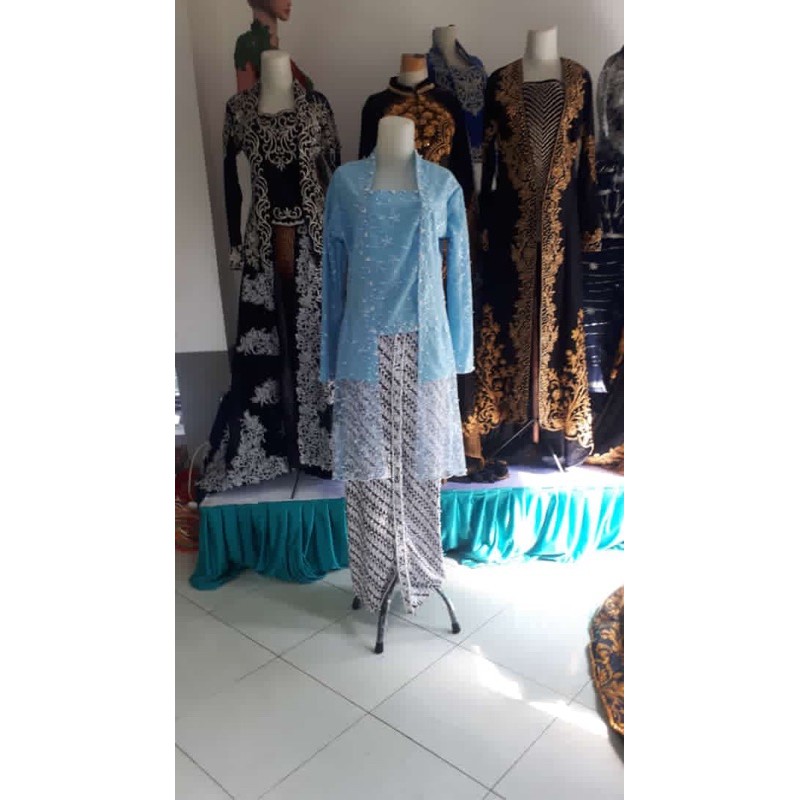 kebaya kutubaru