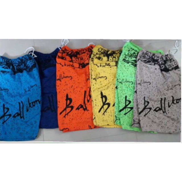 Celana Pendek Pria motif Hawai Bali