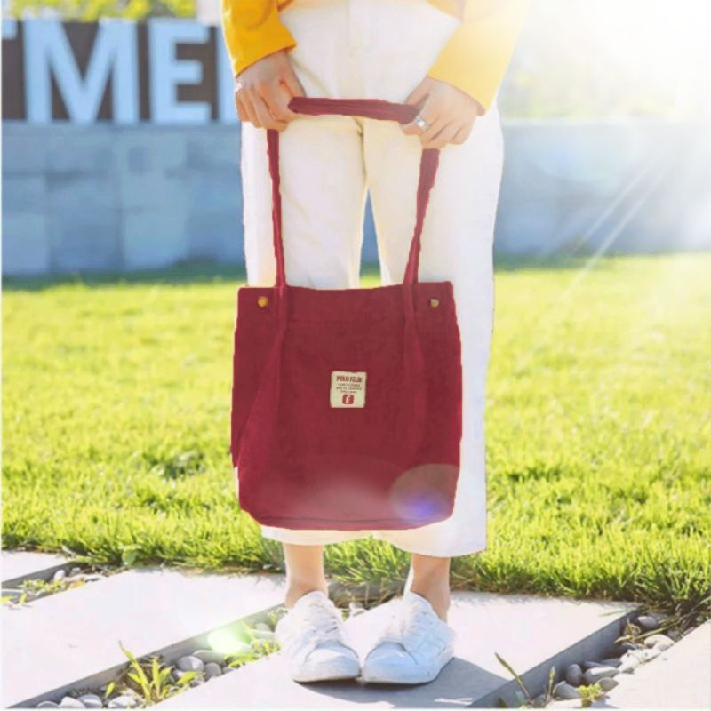 Totebag pakai resleting black white Tas Tote Kanvas Maroon Resleting Pull lapis