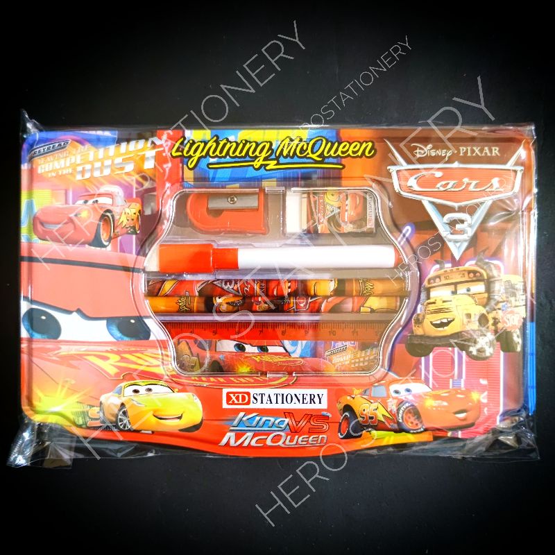 

Kotak pensil kaleng jumbo whiteboard isi candy cars lightning mcqueen