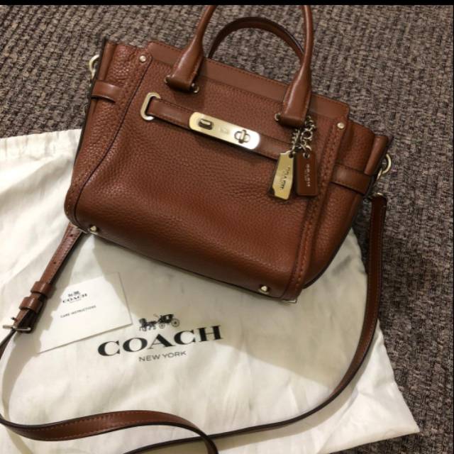 Coach mini. Preloved. Ori counter