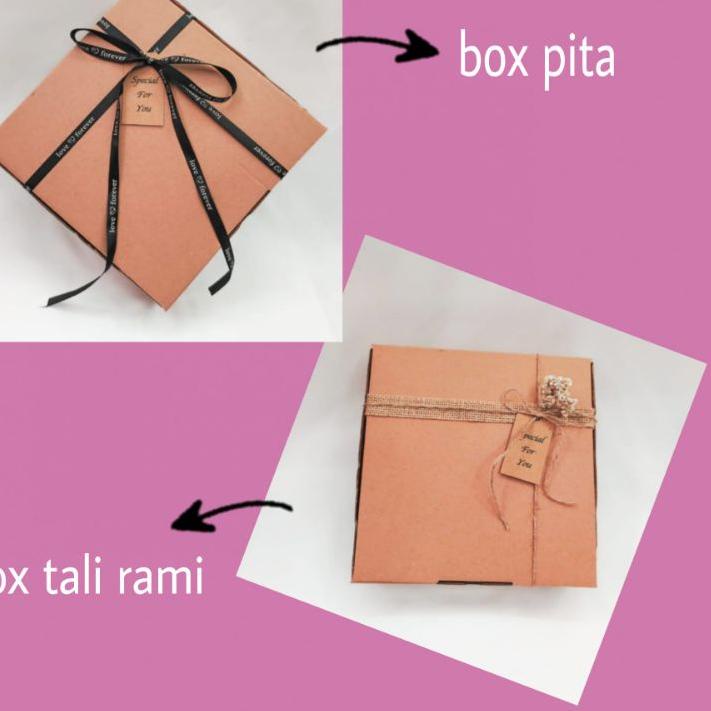 

Update! KADO ULANG TAHUN CEWEK/ HAMPERS HIJAB BOX/ ANNIVERSARY/ VALENTINE ~