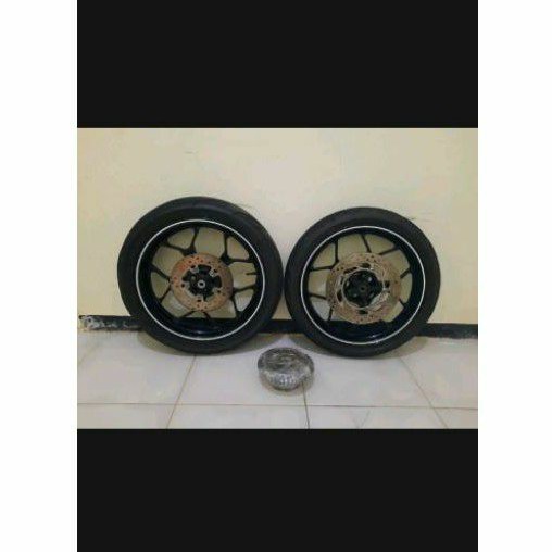 Dijual velg Yamaha Xabre