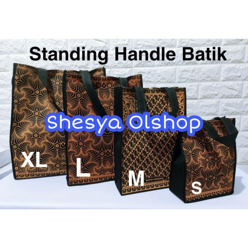 

Tas souvenir standing handle batik mewah L (30.8.40)