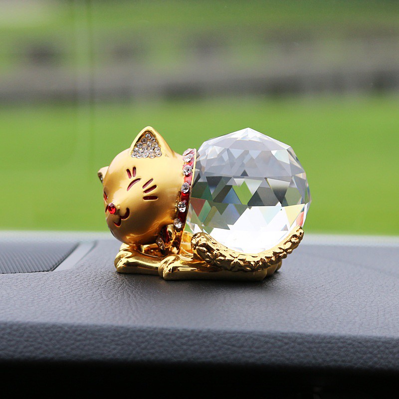 Pajangan Dashboard Mobil KUCING MANEKI CRYSTAL DELUXE EDITION