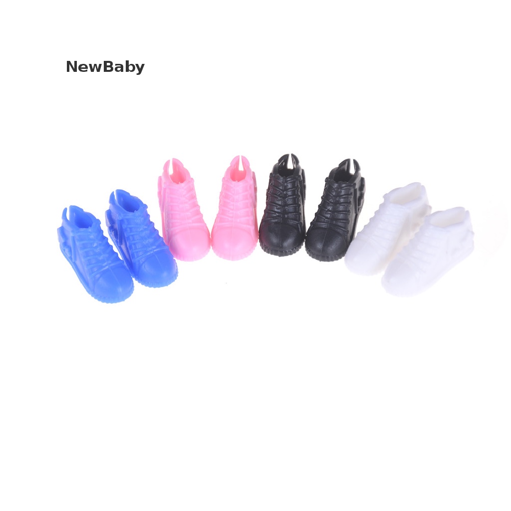 Newbaby 4 Pasang Sepatu Sport Casual Untuk Boneka Barbie