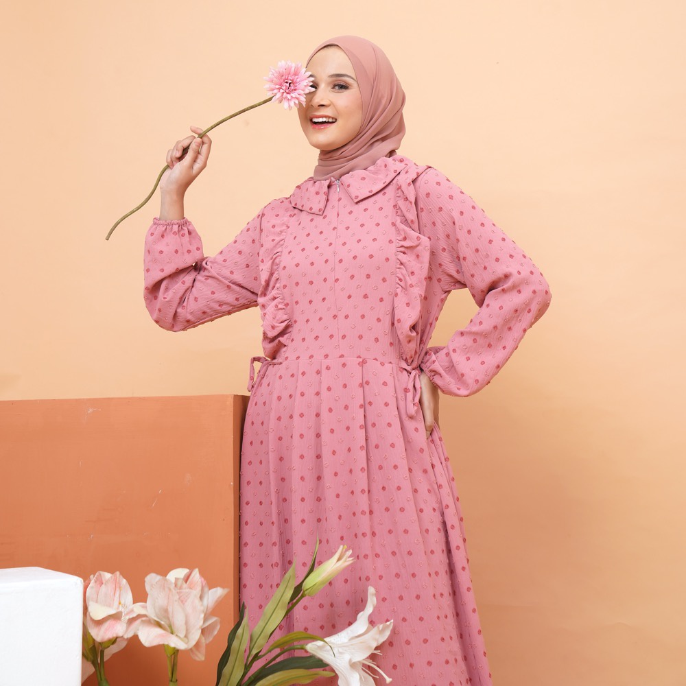 Rosaline midi dress crincle uragiri dan rayon premium orlin dress looklike haideeorlin