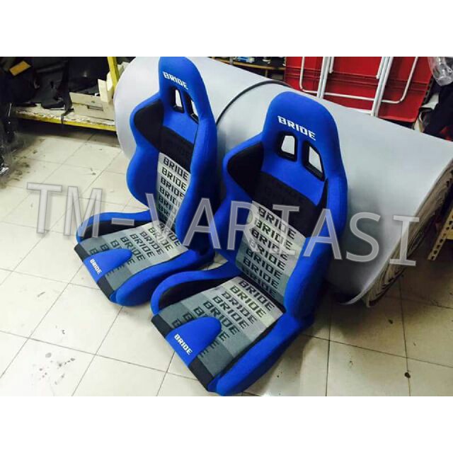 Jok Mobil Racing Bride Biru Kombinasi Hitam Tulisan Kepala Bride