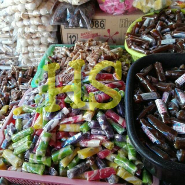 

Jual murah dodol garut original mocca campur jenang kudus aneka rasa 250 gram cemilan manis