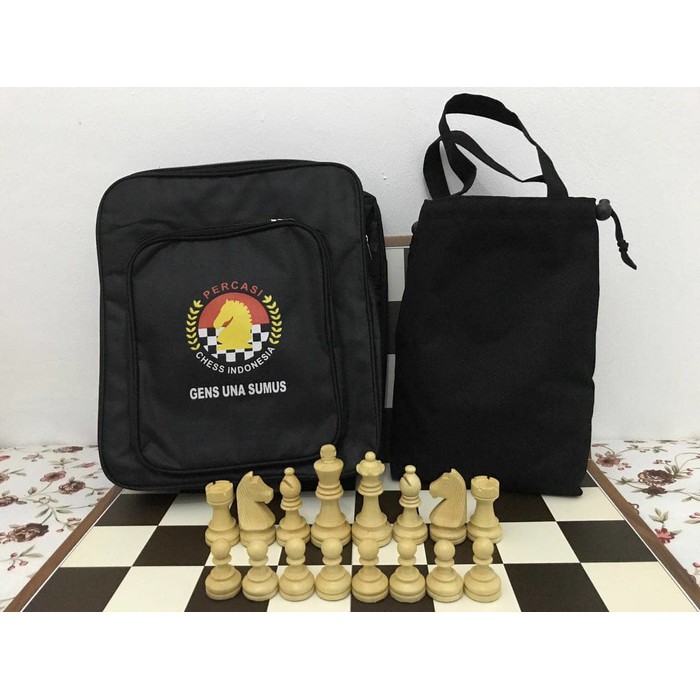 Papan Catur Skak + Bidak Buah Catur Asli Kayu Standart Internasional + Tas Percasi Made in Indonesia