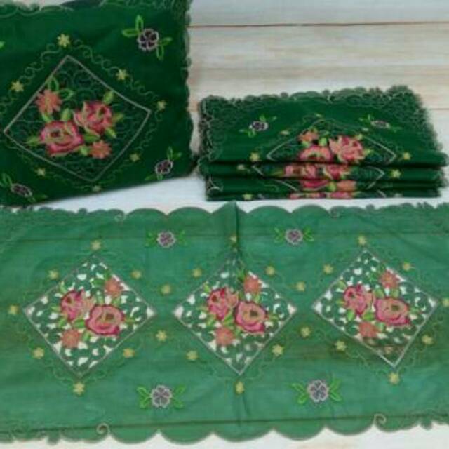 Set sarung bantal kursi tamu full bordir mewah dan chantikk lho