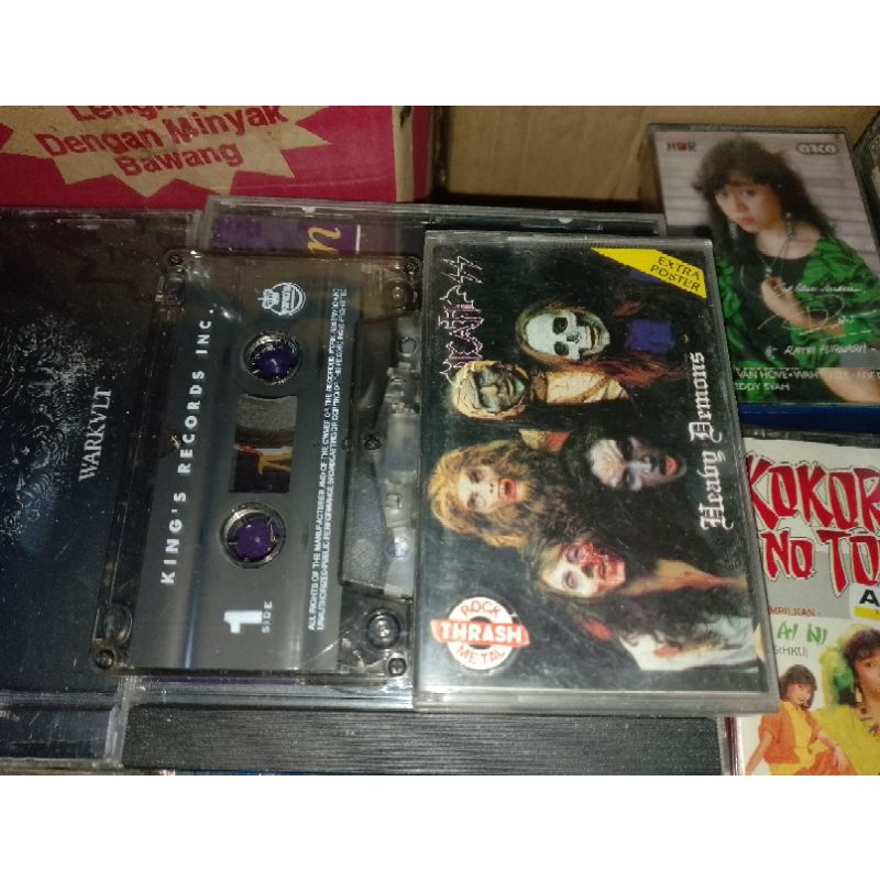 kaset pita:Death ss-Heaby Demons