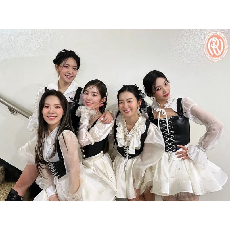 red velvet feel my rhythm kemben