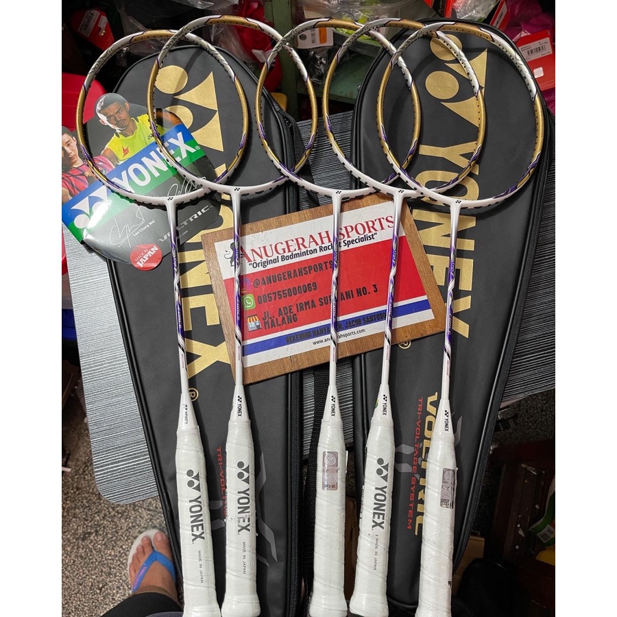 Raket YONEX VOLTRIC Z FORCE LIMITED EDITION 2012 ORIGINAL + BG 66 UM + Grip