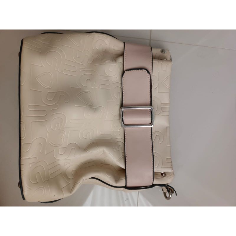 Gosh Tas Sling Bag Wanita