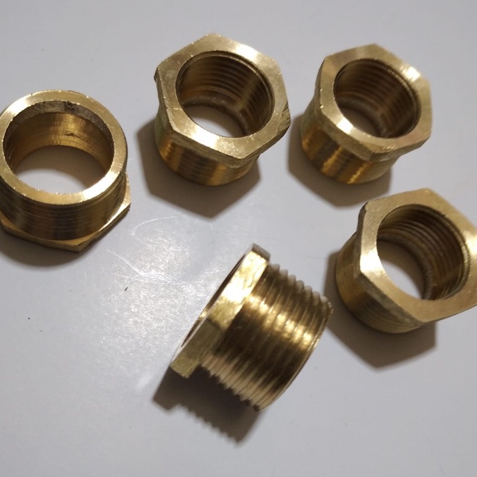 DRAT KUNINGAN SAMBUNGAN PIPA  DOBEL NEPEL  DRAT DALAM 1/2 INC DRAT LUAR 3/4 INCH 2 CM