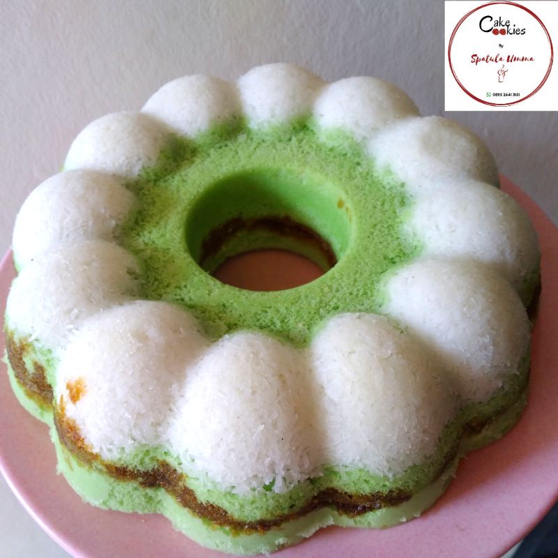 

Kue tradisional Putu Ayu jumbo family pack