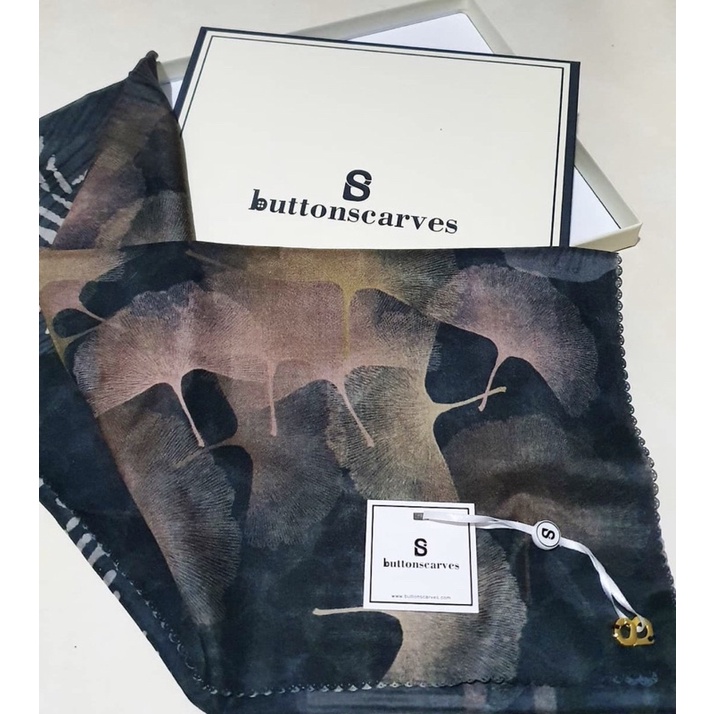 New Buttonscarves Ginkgo Series "Black Sesame"