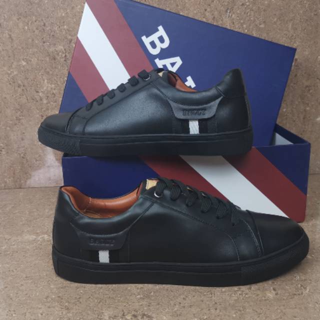 Sepatu bally sneaker mirror shoes