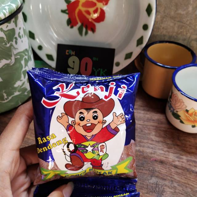 KENJI Biru Rasa Dendeng. Jajanan Taro Ciki  JADUL Anak 90an. MURAH.