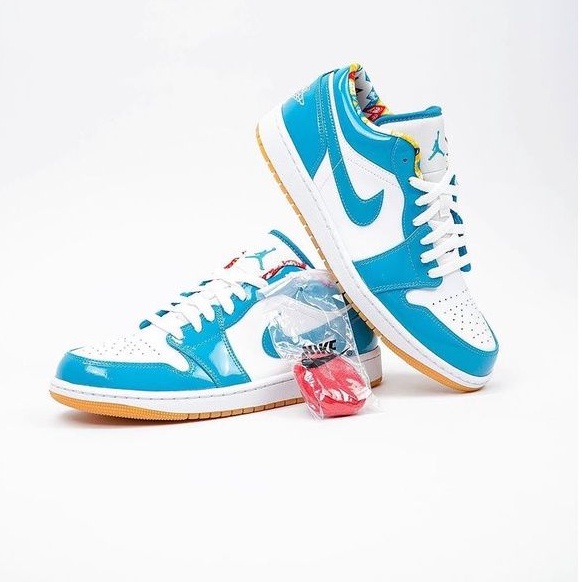 Air Jordan 1 Low SE Barcelona Men