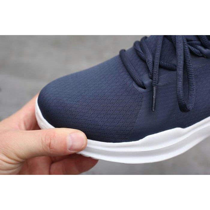 SEPATU SKECHERS GO RUN MOJO ORIGINAL