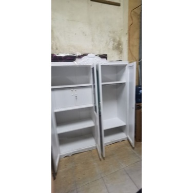 lemari besi 4 pintu