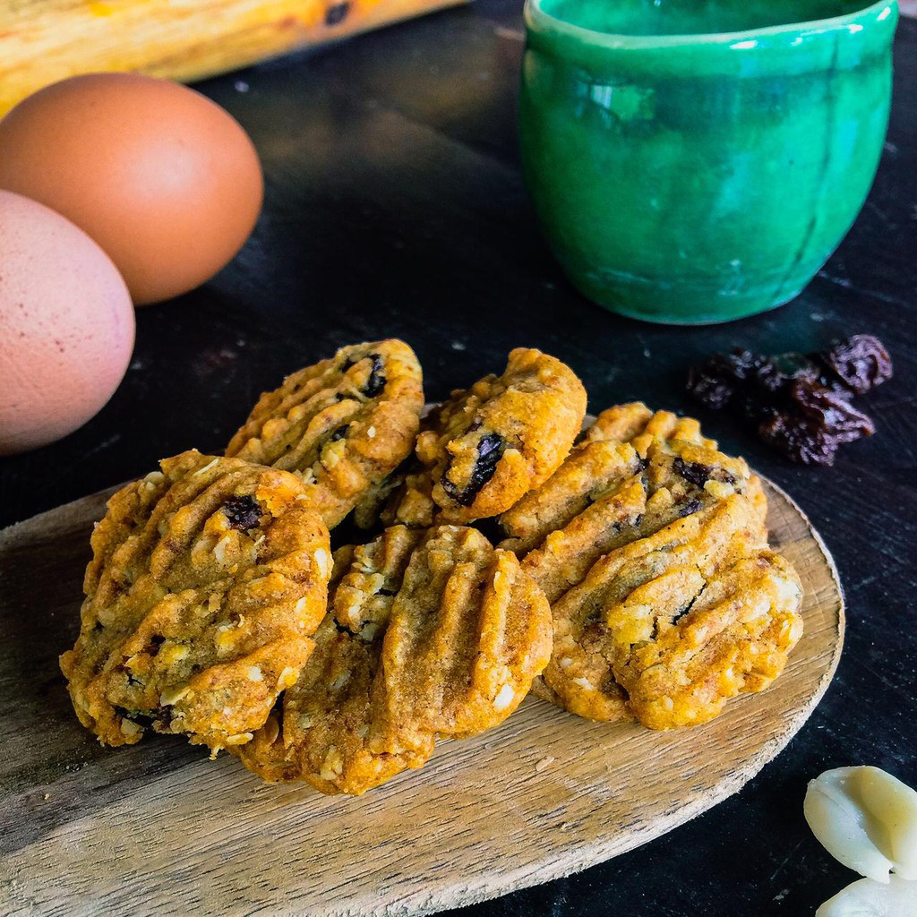 

Cookies Kayumanis Almond Kismis 100% Homemade, isi 250 gr