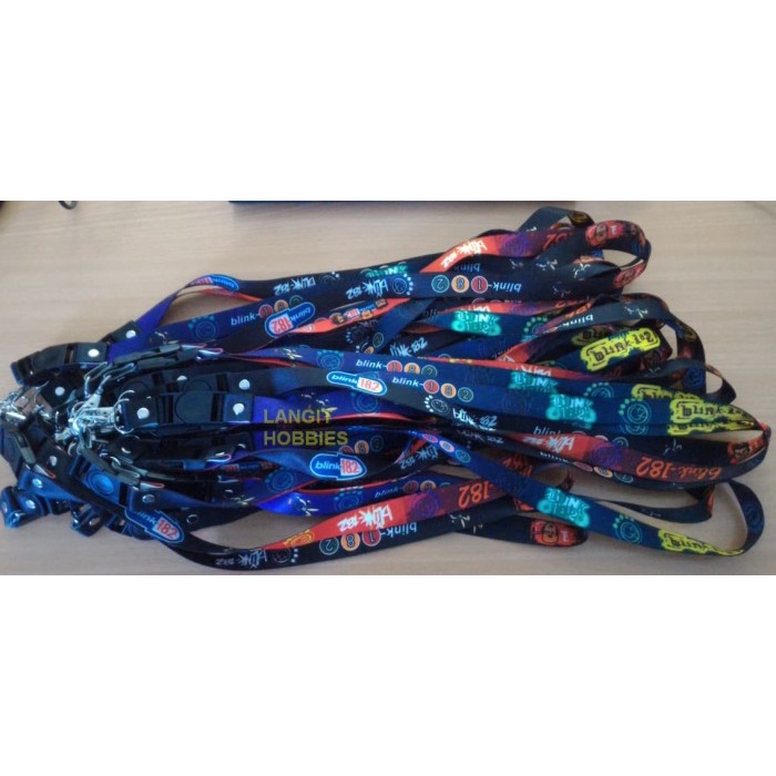 

Produk Lanyard Blink 182, Tali Id Card Blink182 Trendi